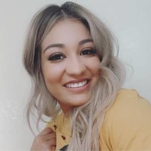 Meet your Posher, Jacqueline